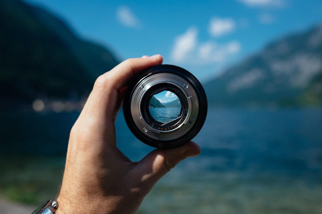 Mirrorless camera vs DSLR side by side